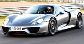 Предсерийные Porsche 918 Spyder «засветились» в Бахрейне